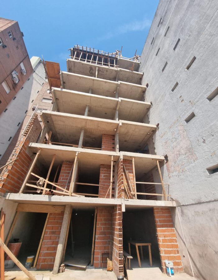 WhatsApp_Image_2025-04-03_at_18.21.57